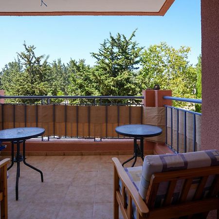 דירות Paphos Resitour - Limnaria Gardens מראה חיצוני תמונה