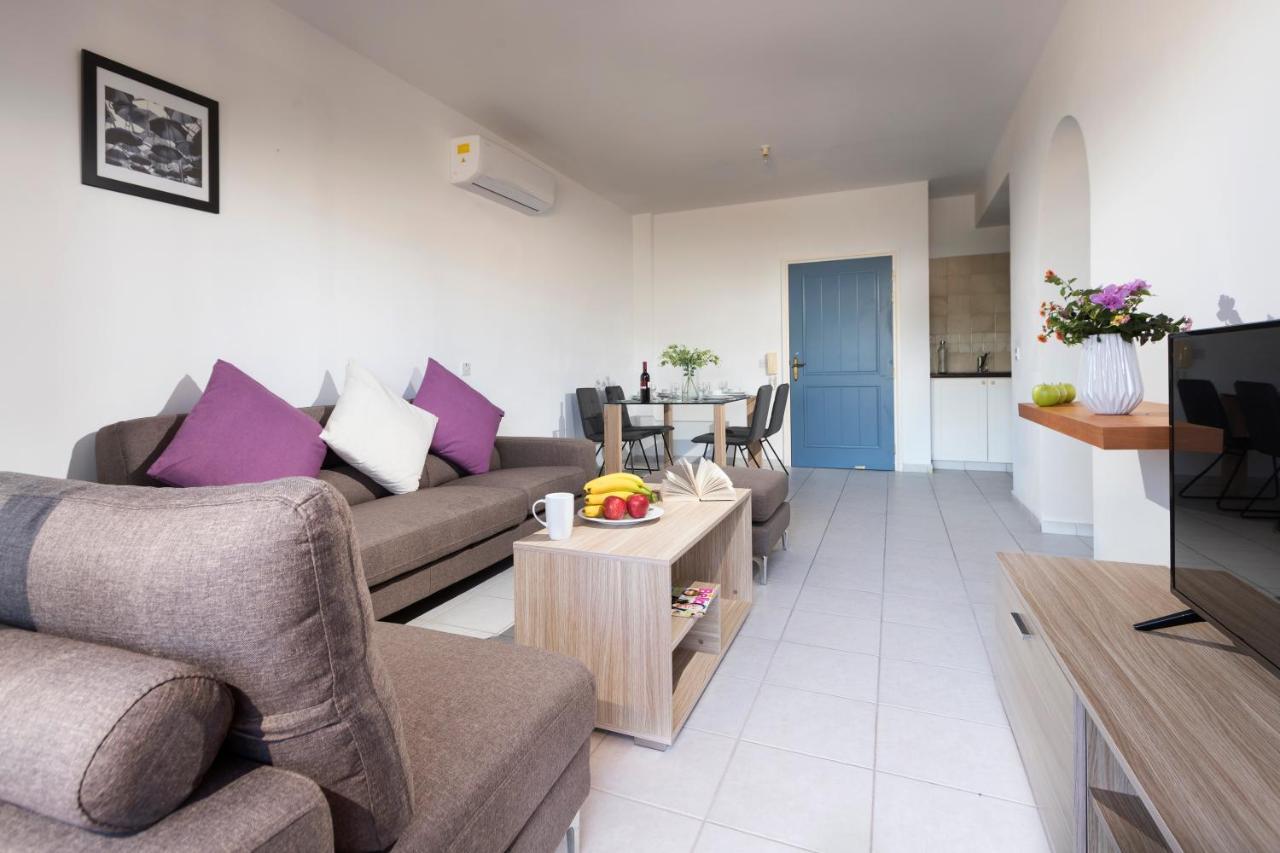 דירות Paphos Resitour - Limnaria Gardens מראה חיצוני תמונה