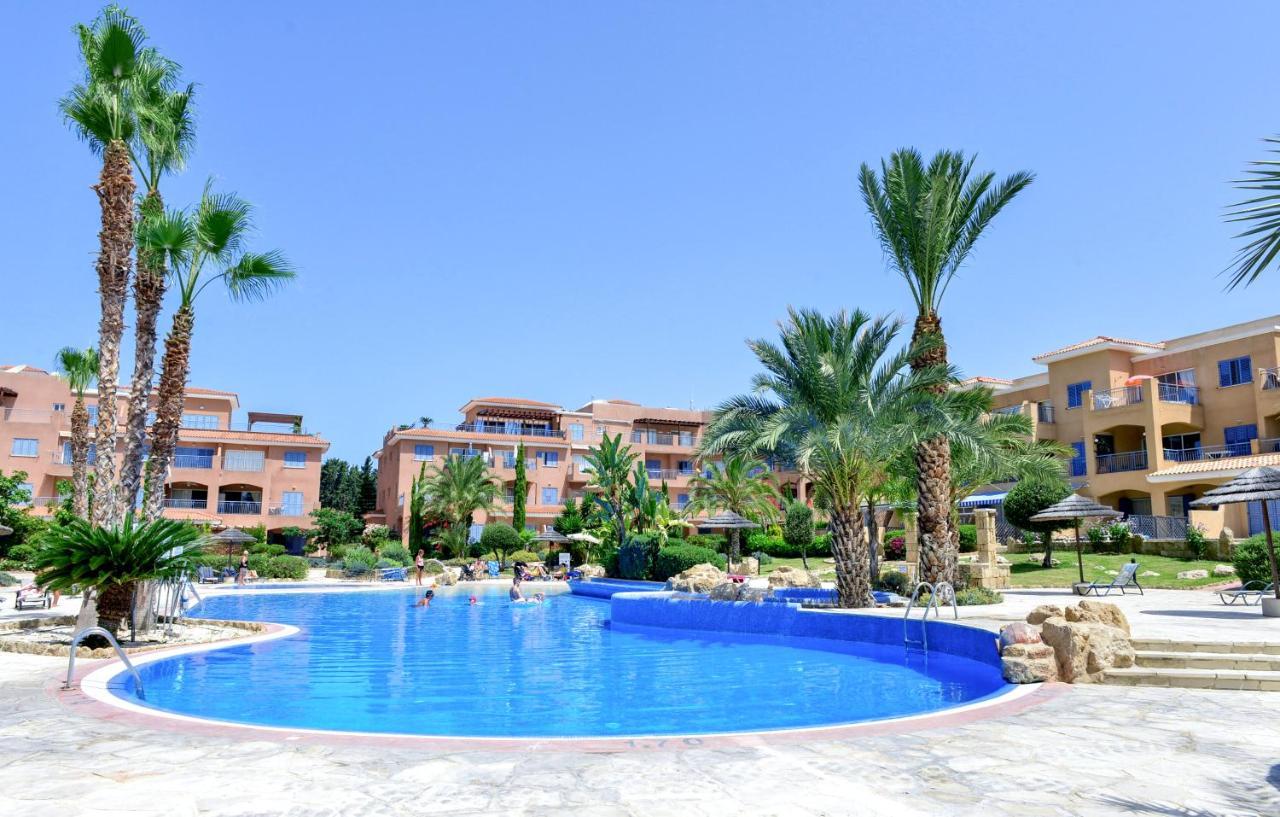 דירות Paphos Resitour - Limnaria Gardens מראה חיצוני תמונה